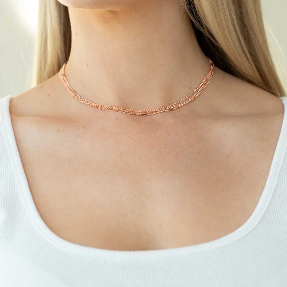 Elegant Rose Gold Necklace